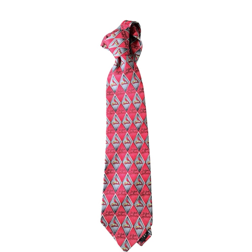 St Louis Cardinal tie. 100% Silk Eagle neckwear